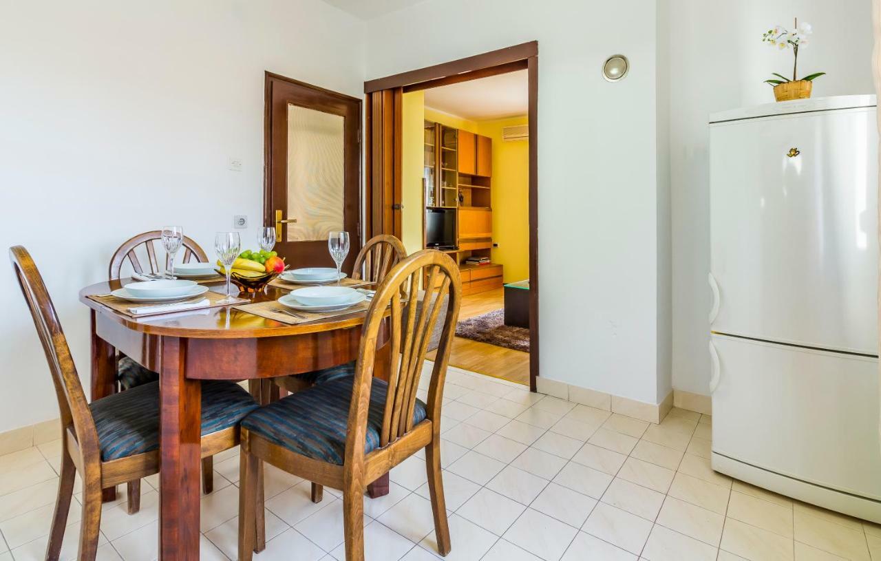 Pula Apartment Eksteriør bilde