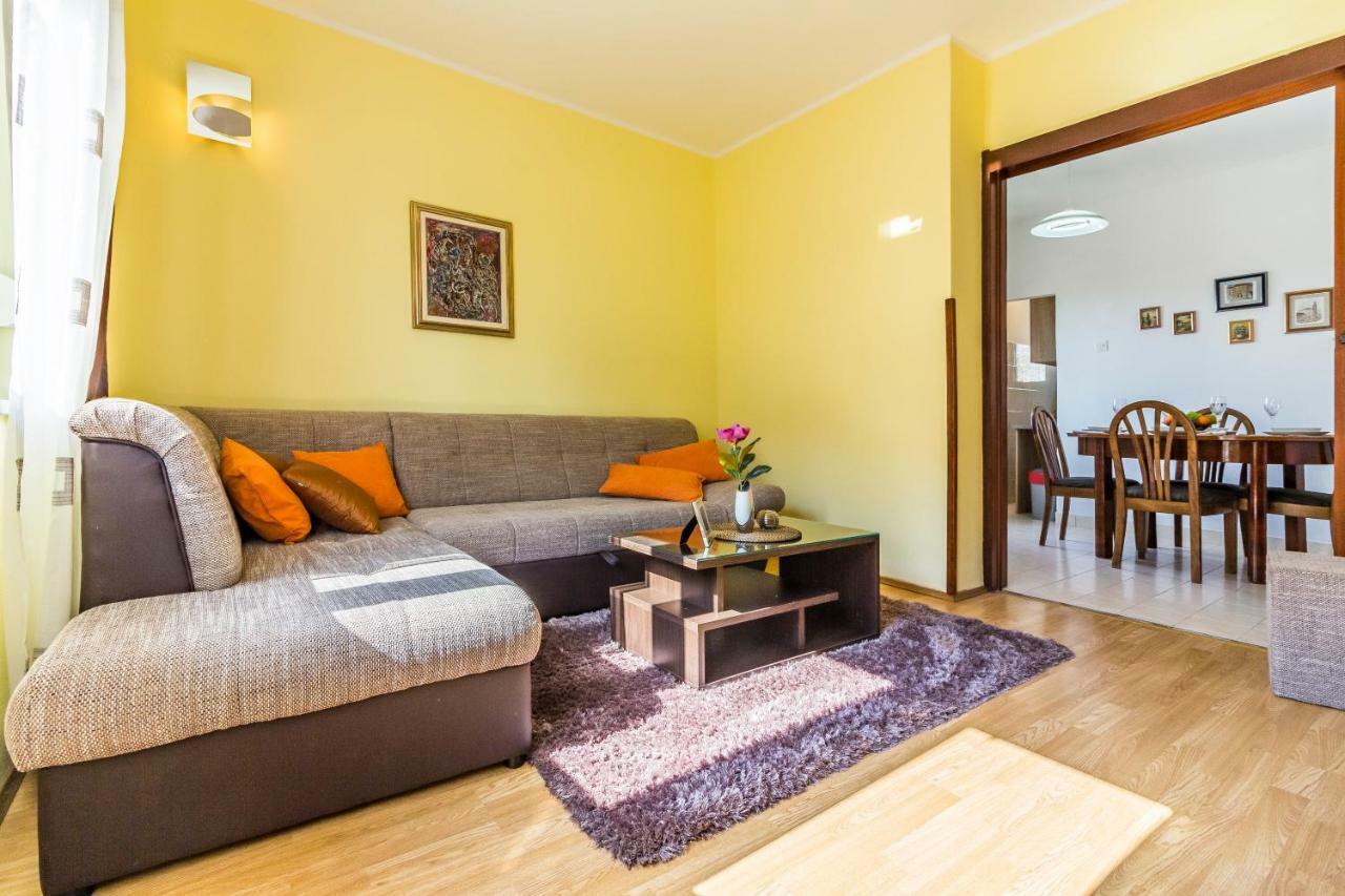 Pula Apartment Eksteriør bilde